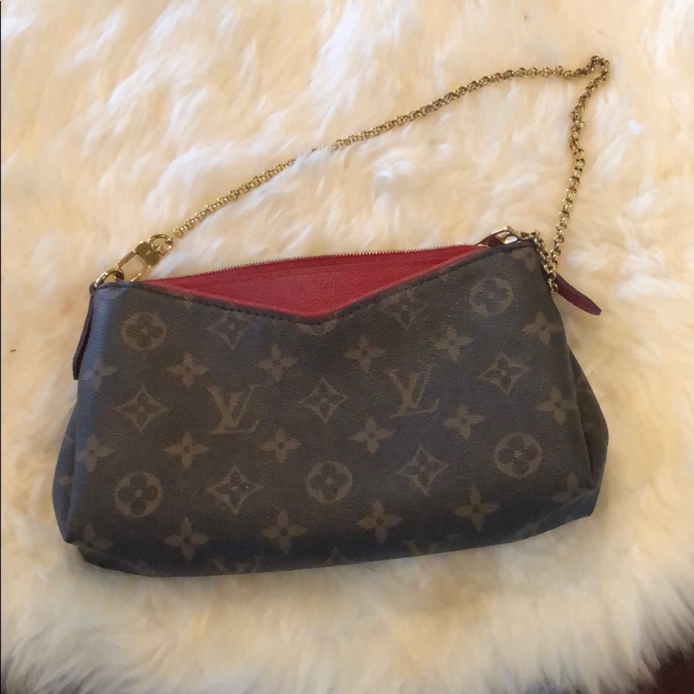 Authentic LV clutch